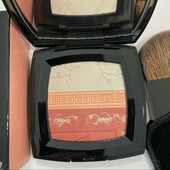 NEW Chanel Premieres Fleurs Harmony of Powders - Picture 2 of 6